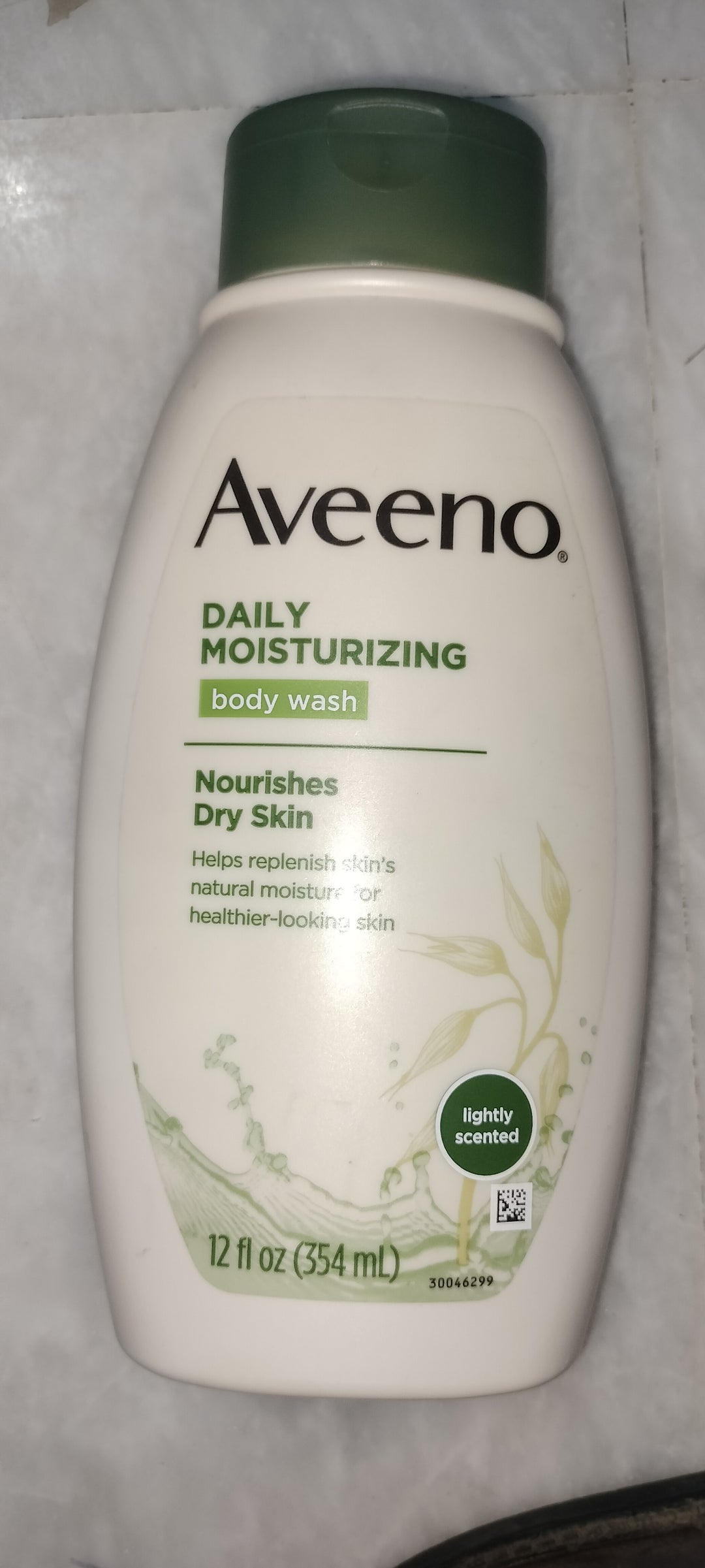 Aveeno daily moisturizing body wash 354ml