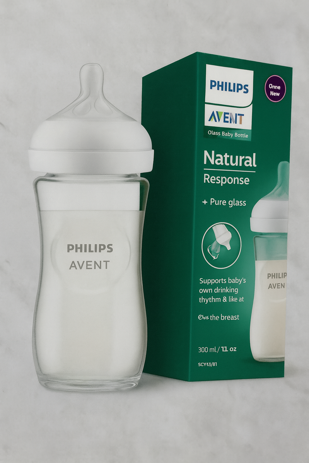 Philips Avent Natural Response Glass Baby Bottle - 240ml Baby Milk Bottle, BPA Free for Newbown Babies 1 Month+ (Model SCY933/01)