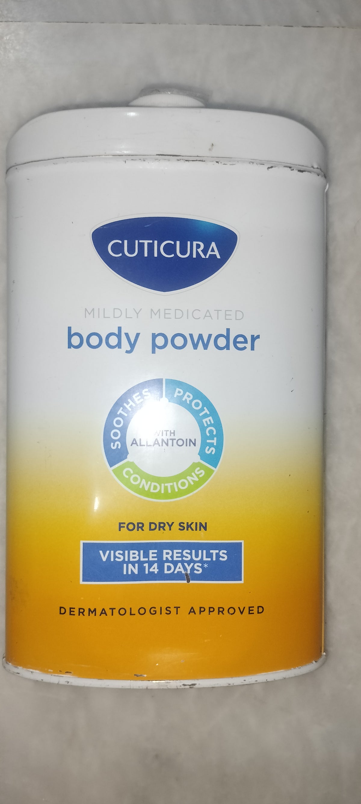 Cuticura Body Powder 250g - Soothing Antibacterial Protection for Dry Skin