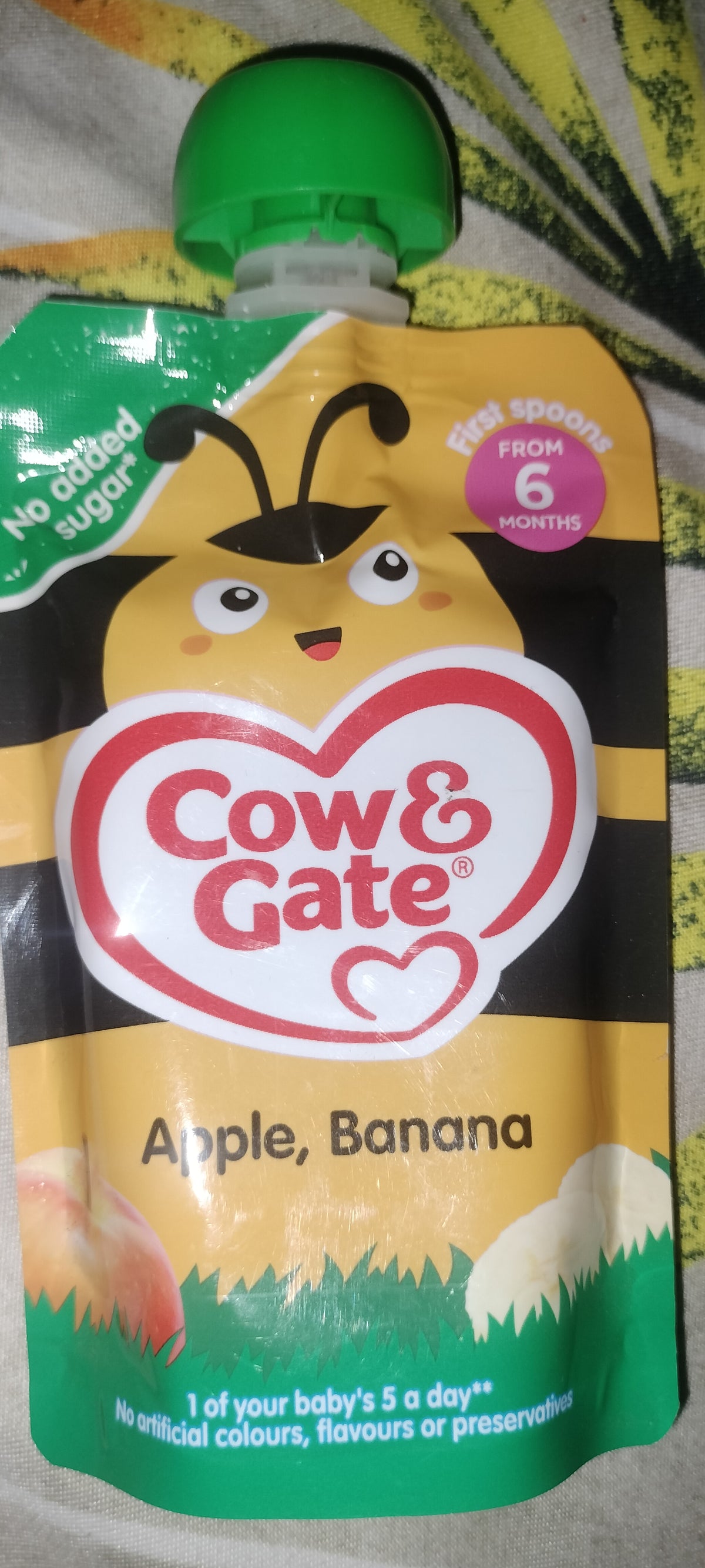 Cow & gate puree apple and banana 100g 6month+